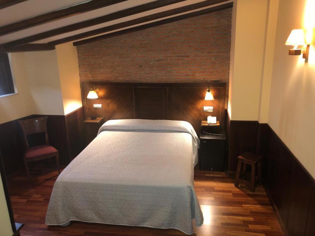 סלאמנקה Hosteria Casa Vallejo מראה חיצוני תמונה